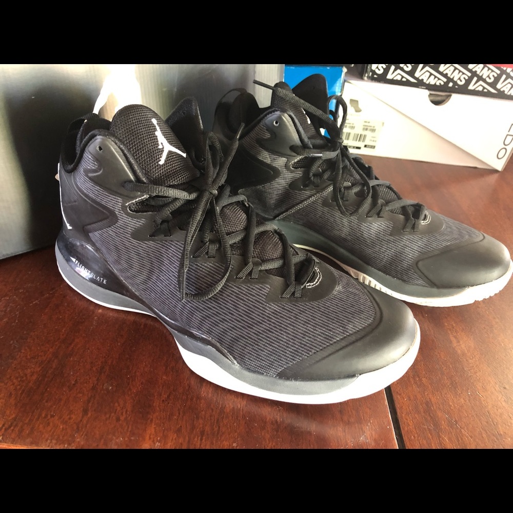 Jordan Superfly 3